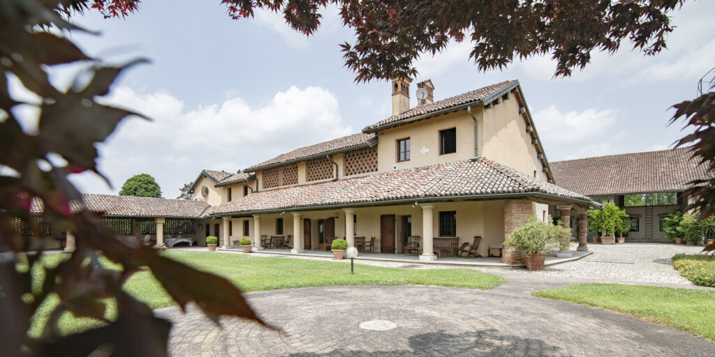 CASALE - LINAROLO, VIA PO