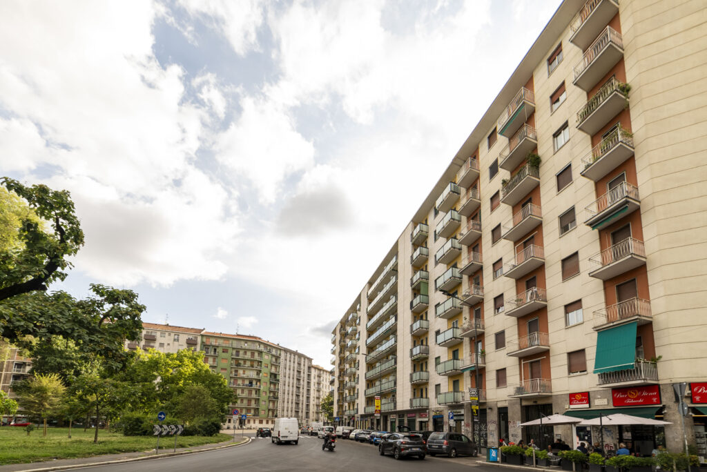 PIAZZALE SIENA N 4  TRE LOCALI RISTRUTTURATO