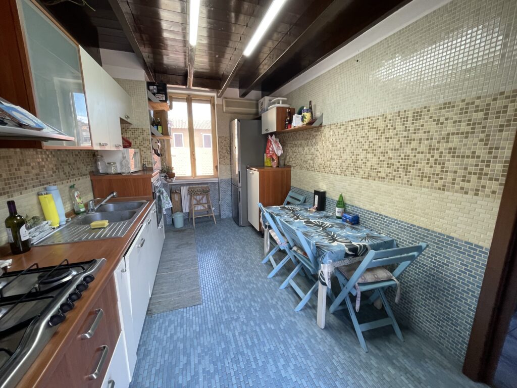 Bilocale - Milano, via Scanini 6