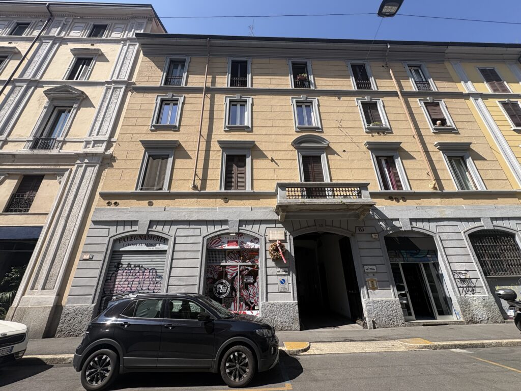 IMM-3206460993 – VIA ROSOLINO PILO 12 MILANO