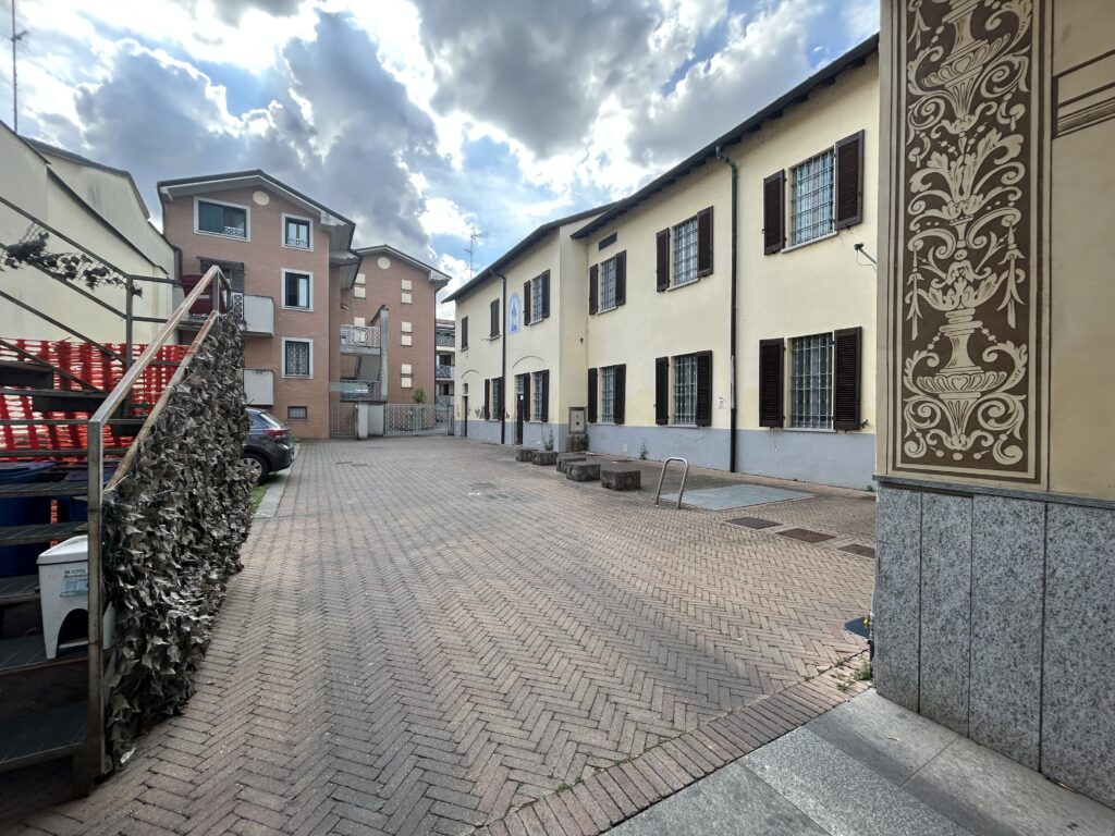 NEGOZIO AFFITTO VIDIGULFO