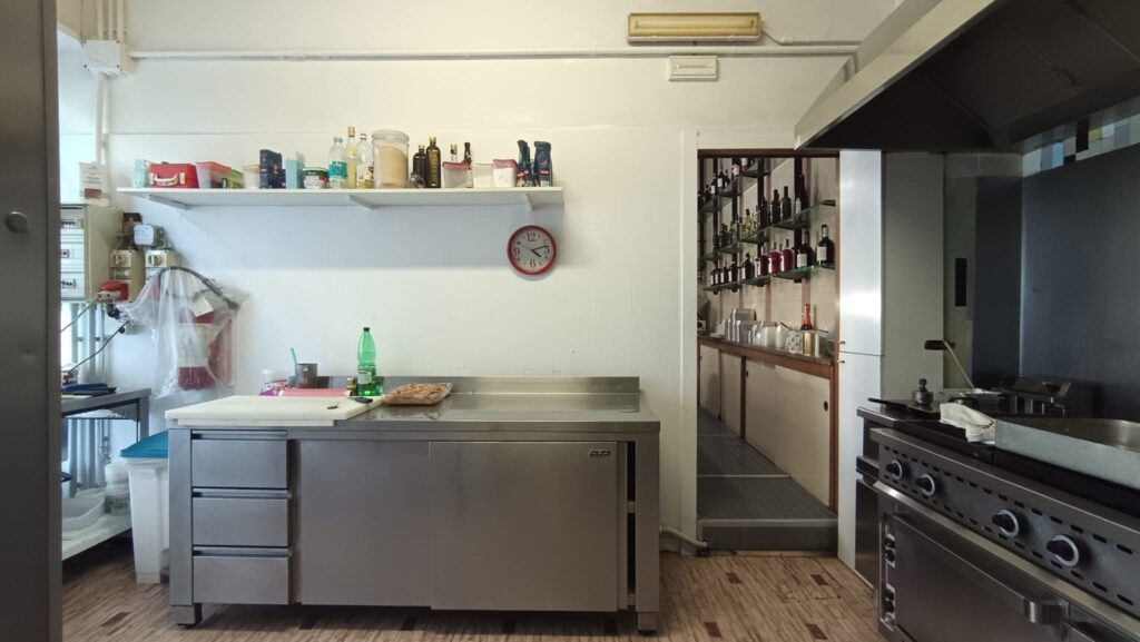 ATTIVITA’ DI GASTRONOMIA IN VENDITA